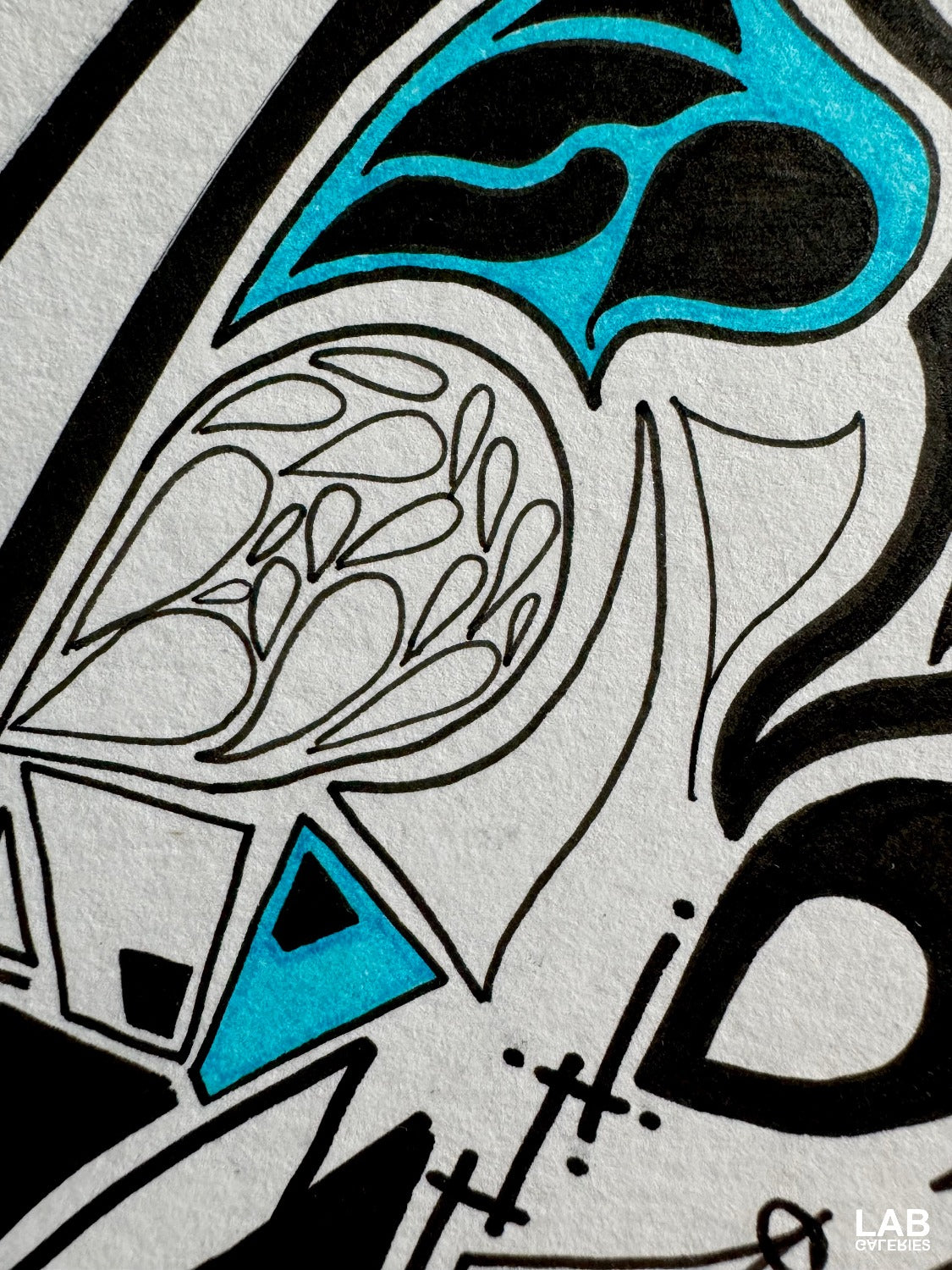 MED - TBD5 - Artiste - Artist - Medrik - Med Boisvert - Medrik Boisvert - Artiste Peintre - Hiéroglyphes - hieroglyphs - Mosaique - Mosaic - Details - Symbols - Symbolic Art - Artworks - Street Art - Artiste Sherbrooke - Sherbrooke Art - Art Gallery - Galerie d'Art